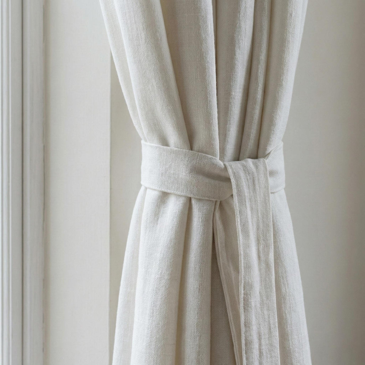 Organic White Linen Curtain Panel: Blackout or Light-Filtering Liner — image 2