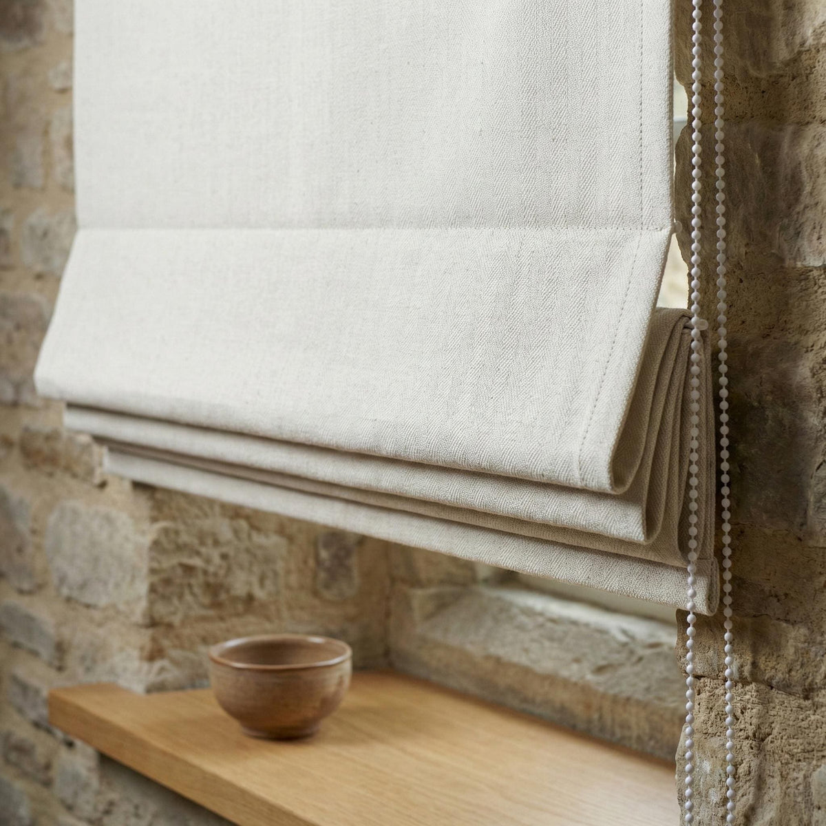 Ivory Herringbone Linen Roman Shade, Oeko-Tex Custom Blind, Light Filter/Blackout — image 1