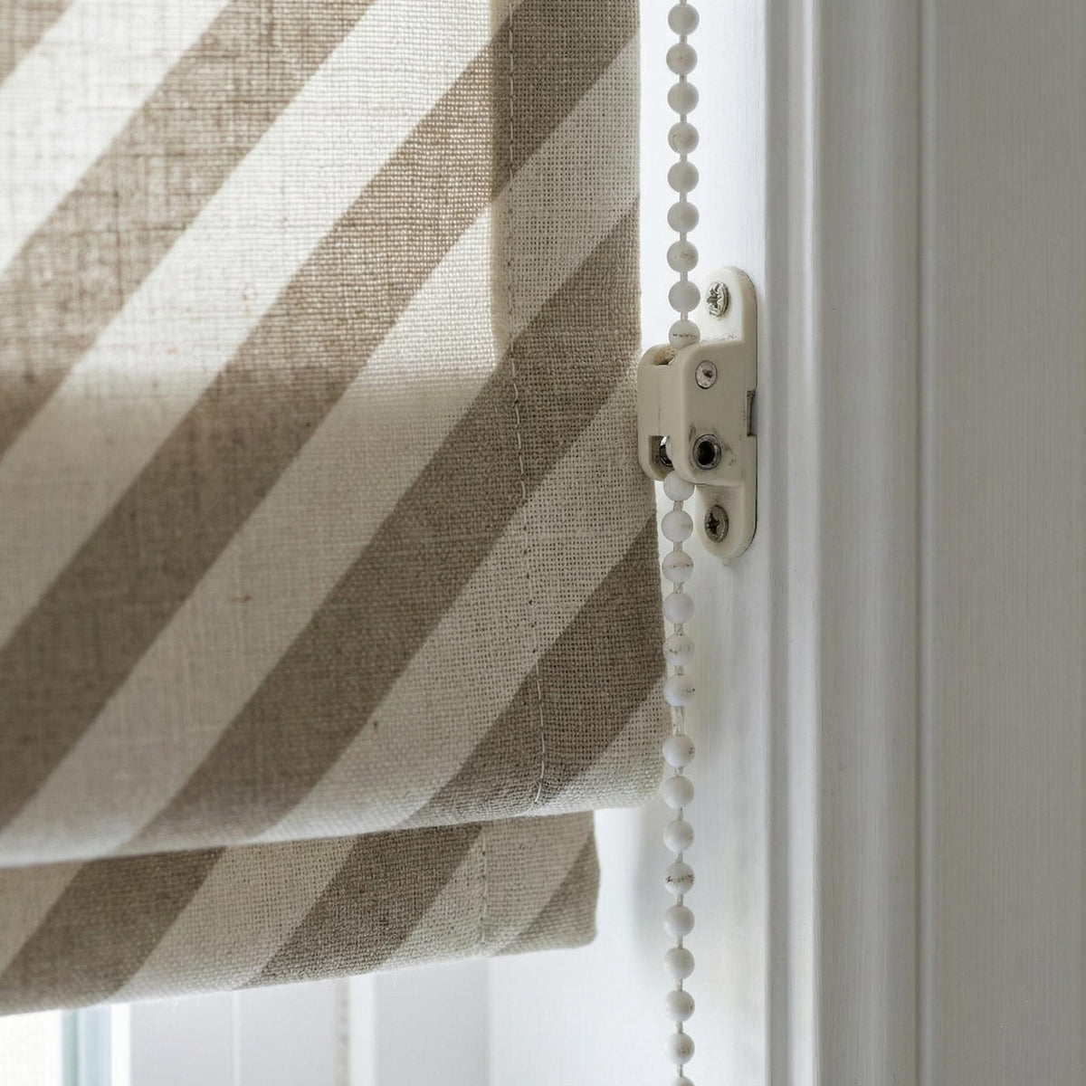 Diagonal Stripe Linen Roman Shade, Custom Taupe Beige Window Blind — image 6