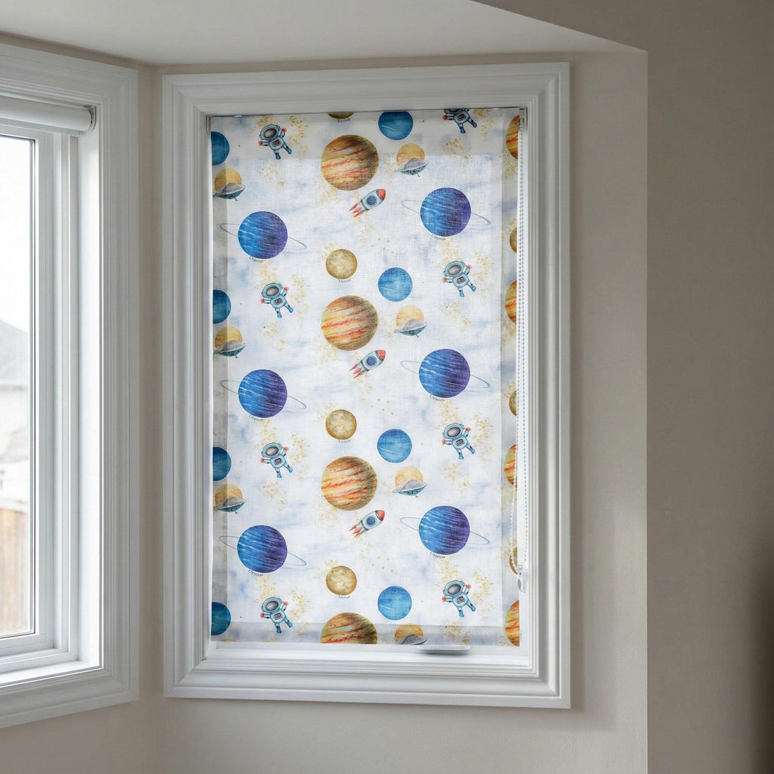 Astronaut Roman Shade: Space Planets, Custom Kids Window Blind — image 1