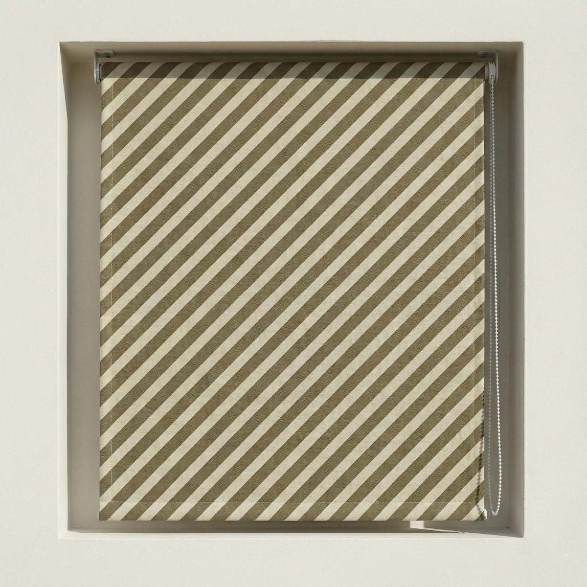 Custom Linen Roman Shade, Olive Taupe Diagonal Stripe, Corded Blind — image 9