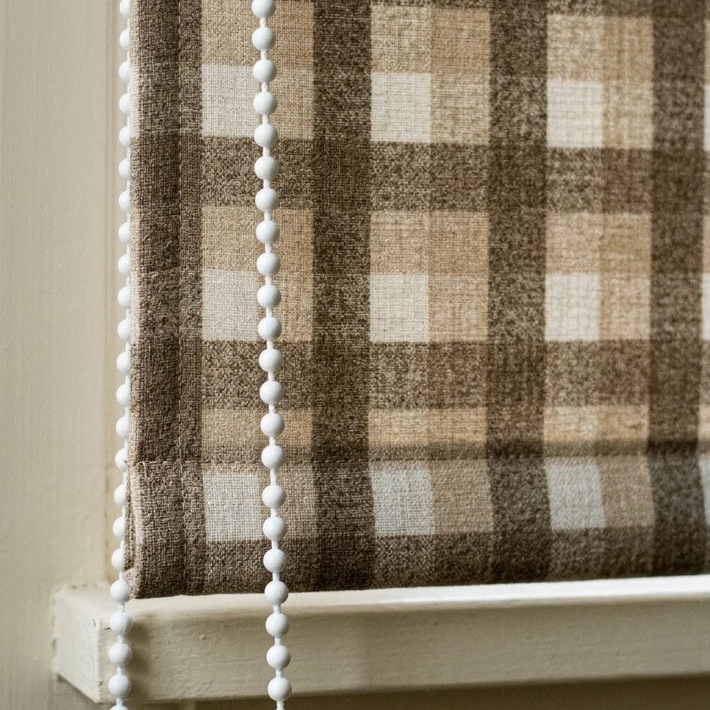 Custom Linen Plaid Roman Shades: Farmhouse Check Window Blinds (Light Filtering or Blackout) — image 4