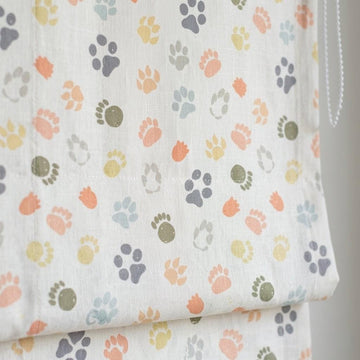 Paw Print Nursery Roman Blinds, Colorful Animal Tracks Linen Window Shade (Blackout Option) — image 1