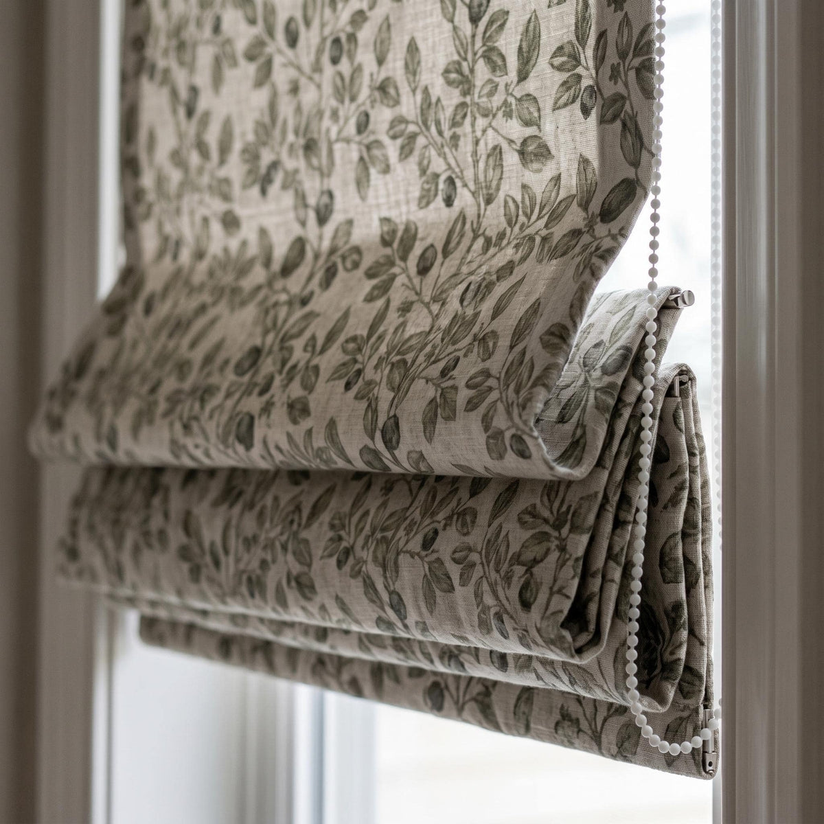 Sage Green Botanical Linen Roman Shade, Natural Beige Corded Roman Blind, Custom Blackout Leaf Window Shade — image 3
