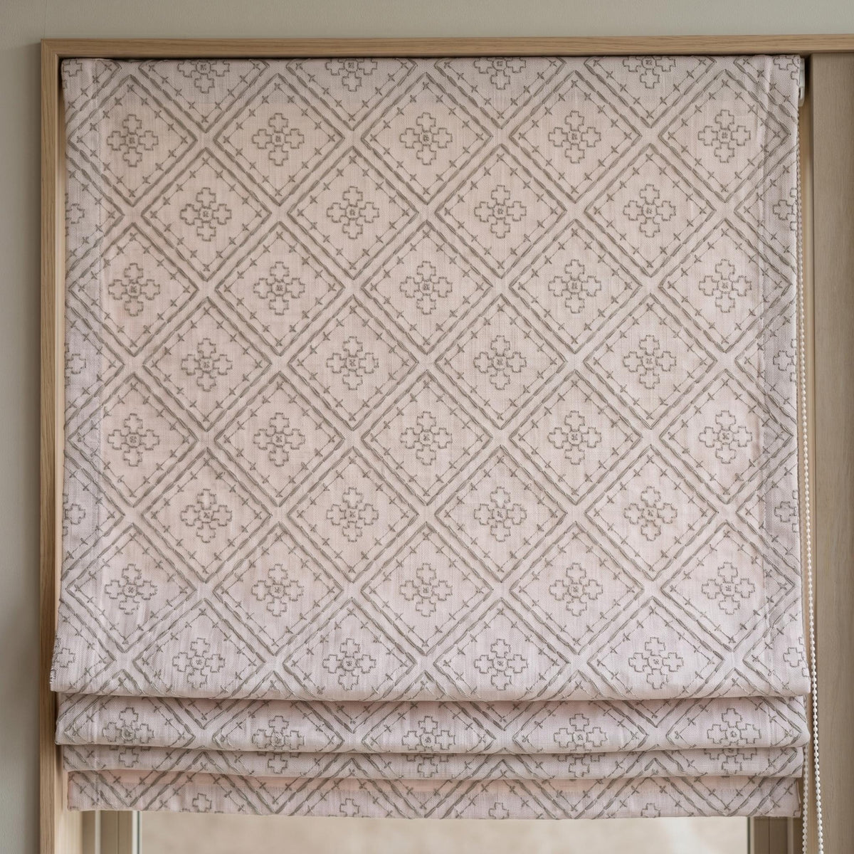 Light Pink Linen Roman Shade, Dusty Gray Embroidered Diamond Blind, Custom Corded Blackout or Cotton Lined Window Shade — image 2