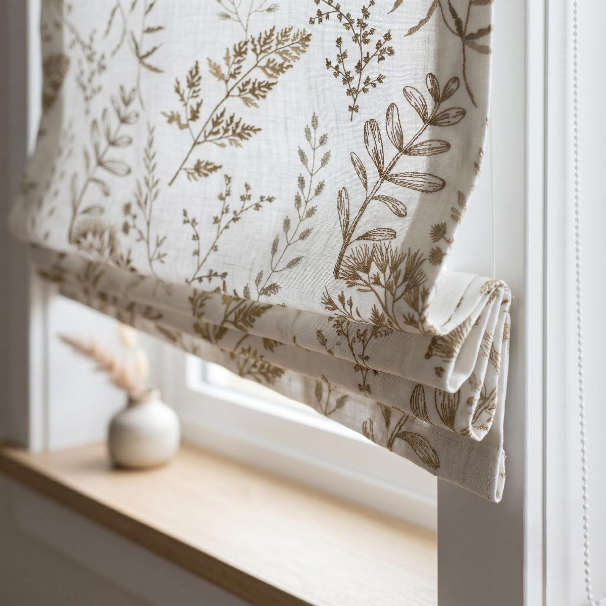 White Linen Roman Shade, Neutral Beige Wildflower Embroidered Blind, Custom Corded Blackout or Cotton Lined — image 3