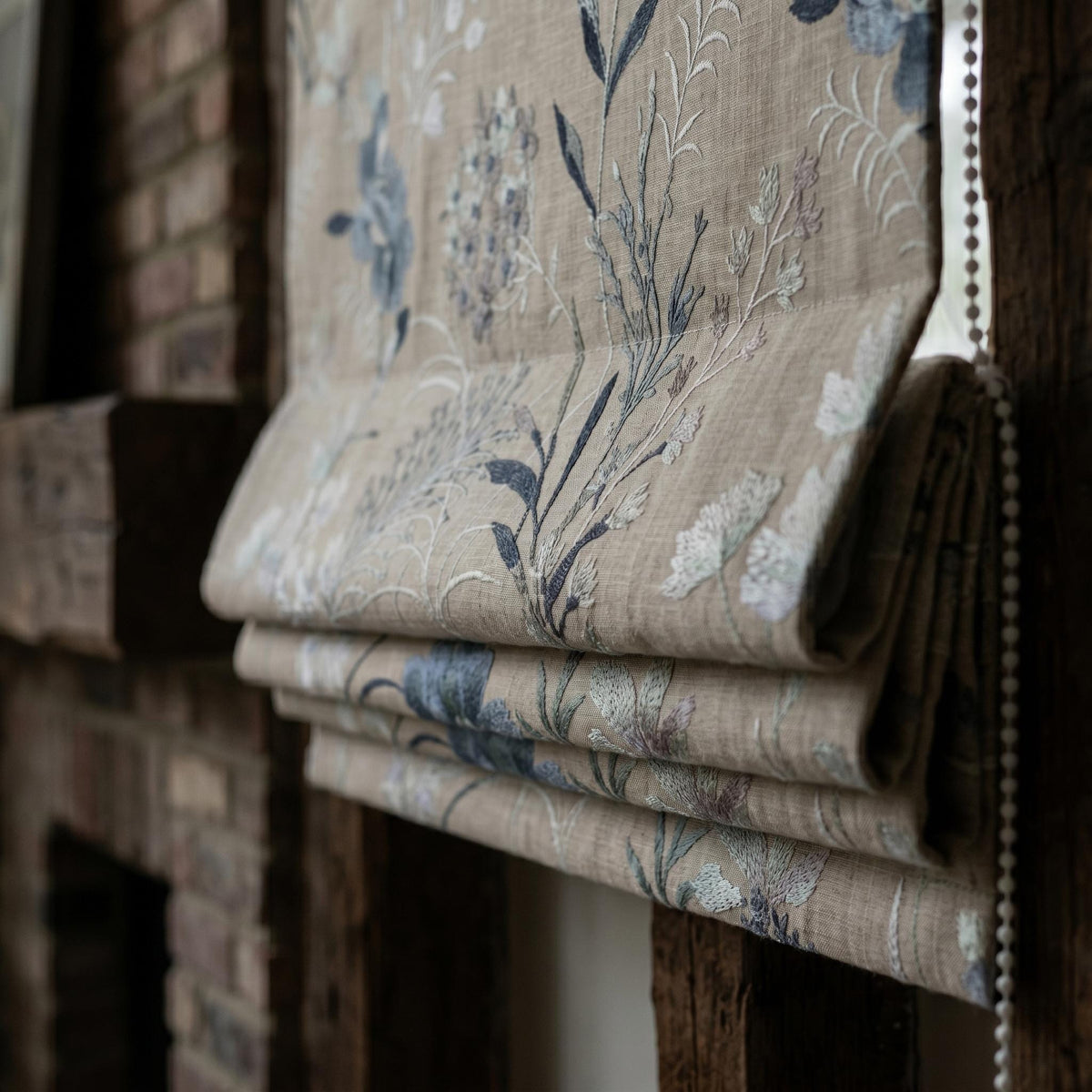 Natural Linen Roman Shade, Blue Ivory Embroidered Wildflower Blind, Custom Corded Window Shade, Blackout or Cotton Lined — image 2