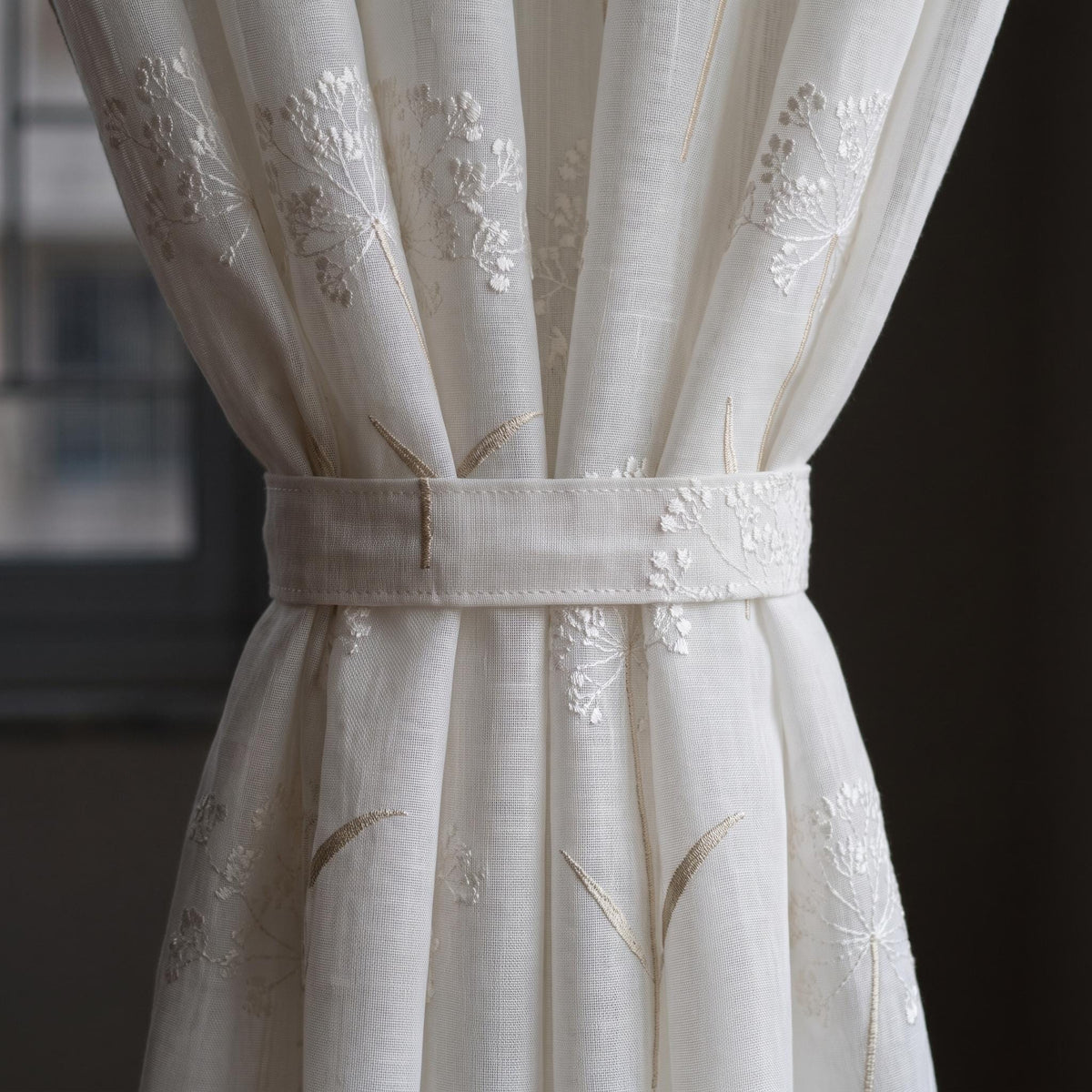 White Pure Linen Sheer Curtains with Queen Anne Lace Embroidery, Custom Floral Drapes, Single or Pair — image 3