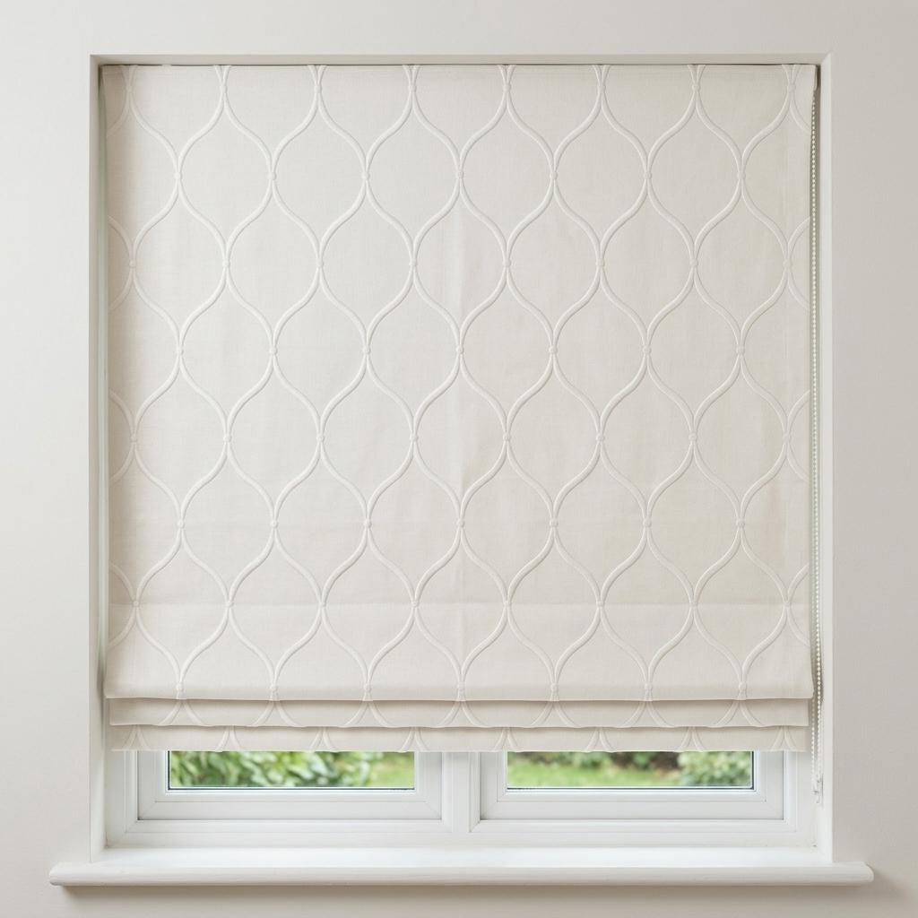 Custom Ivory Linen Roman Shade, Embroidered Ogee Trellis Blind, Corded Blackout or Organic Cotton Lined Shade — image 9