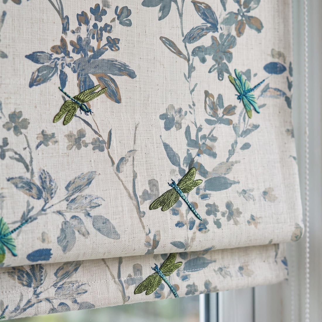 Ivory Blue Green Pure Linen Roman Shade, Embroidered Dragonfly Botanical Custom Corded Blind, Blackout or Light Filtering Window Shade — image 1